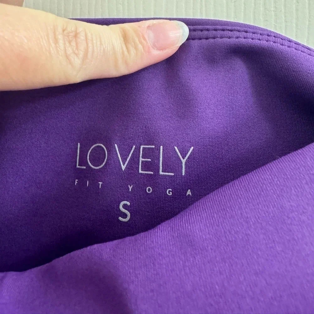 Lovely Fit Yoga Petite Purple Yoga pants - Picture 2 of 6